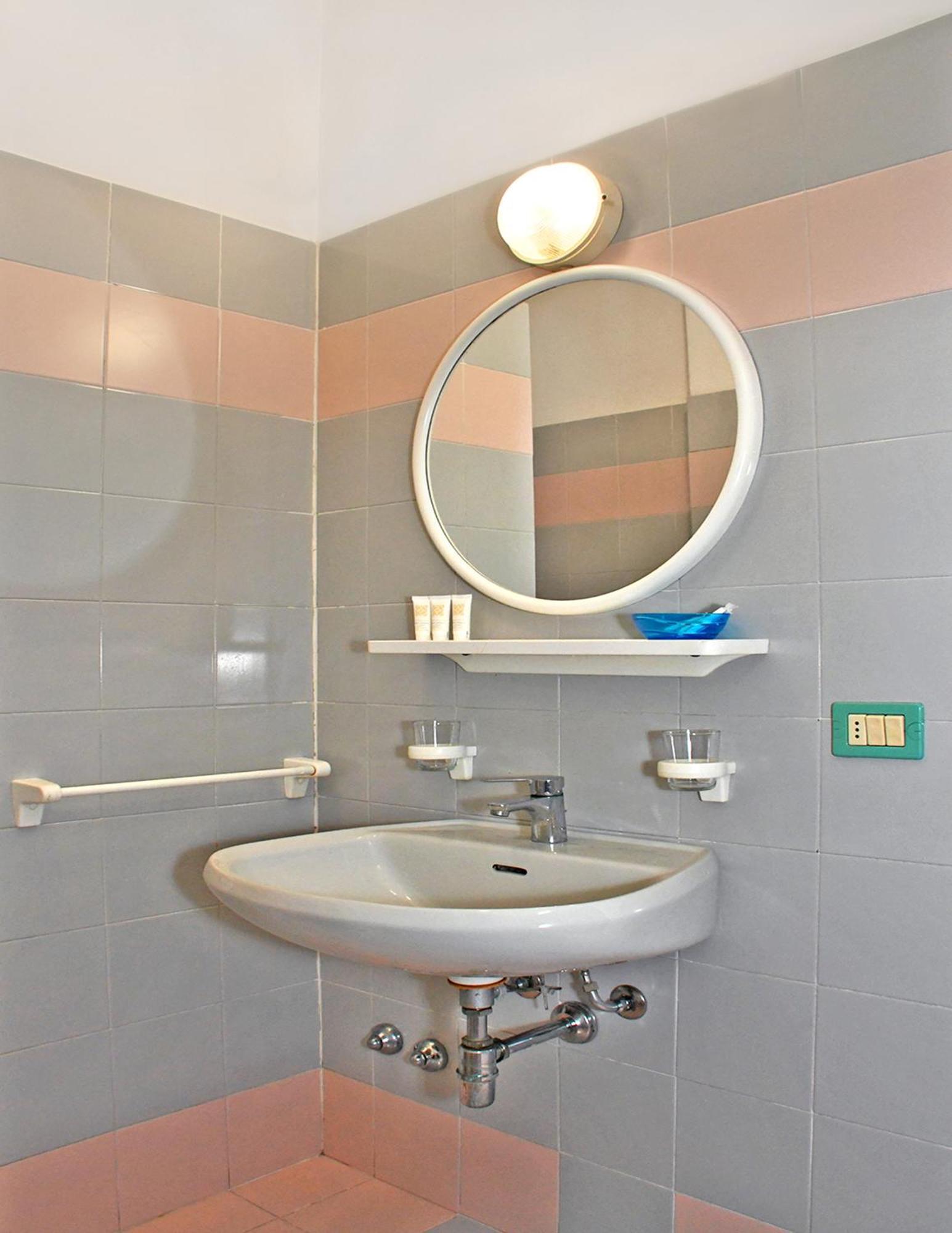 Hotel Exclusive In Pieno Centro - Nuova Gestione 2025 Riccione Exterior foto